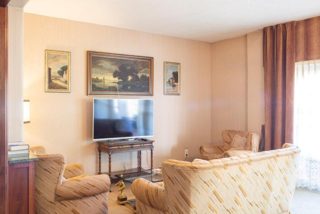 Villa Playa Mino Sombreu Esterno foto